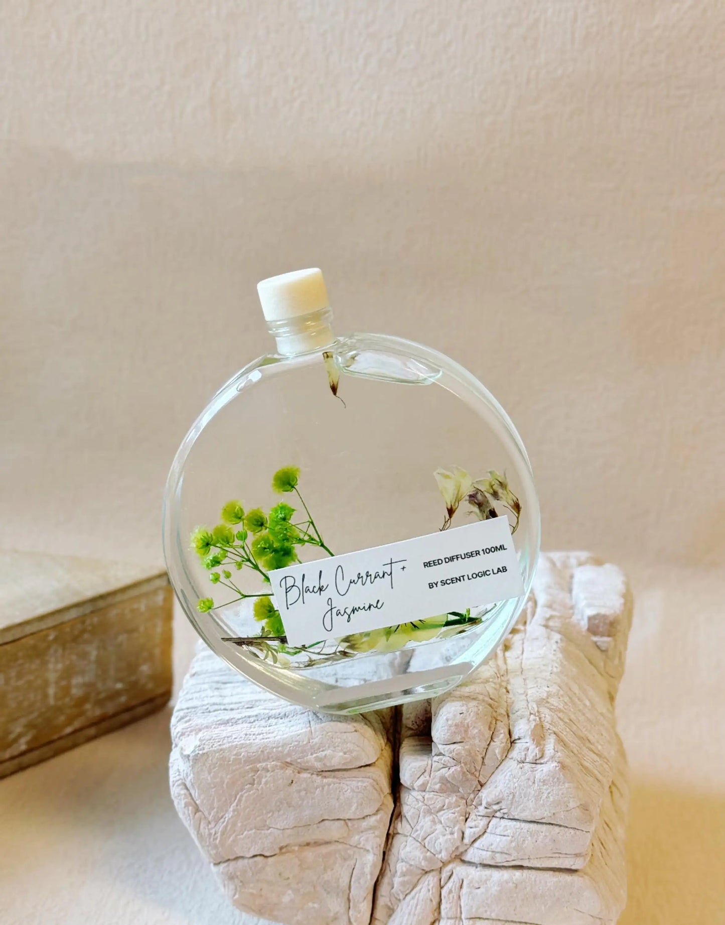 Botanical Reed Diffuser – 3.4 OZ | Natural Home Fragrance & Elegant Gift