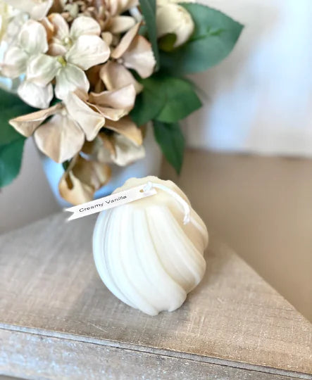 Ribbed Aesthetic Candle – Limited Artisan Edition
