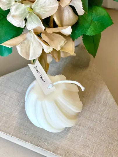 Ribbed Aesthetic Candle – Limited Artisan Edition